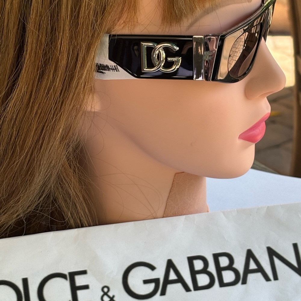 New Dolce & Gabbana DG4411 3389/8G Black on New Graffiti - Picture 6 of 16